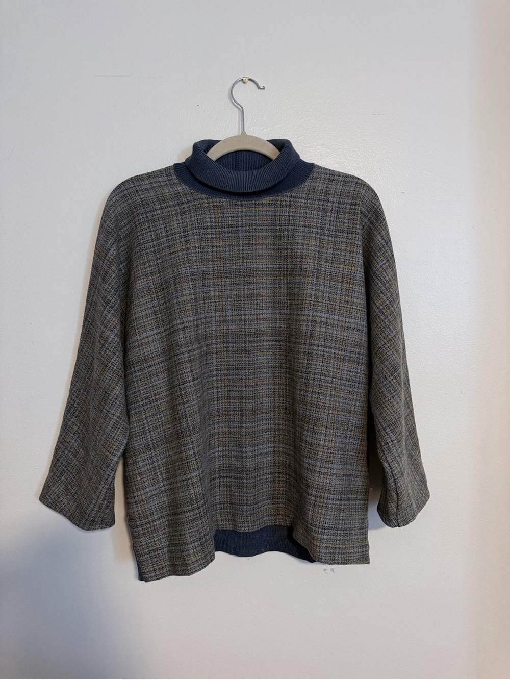 Stephan Schneider Women’s Wool Top With 3/4 Sleeve In Blue